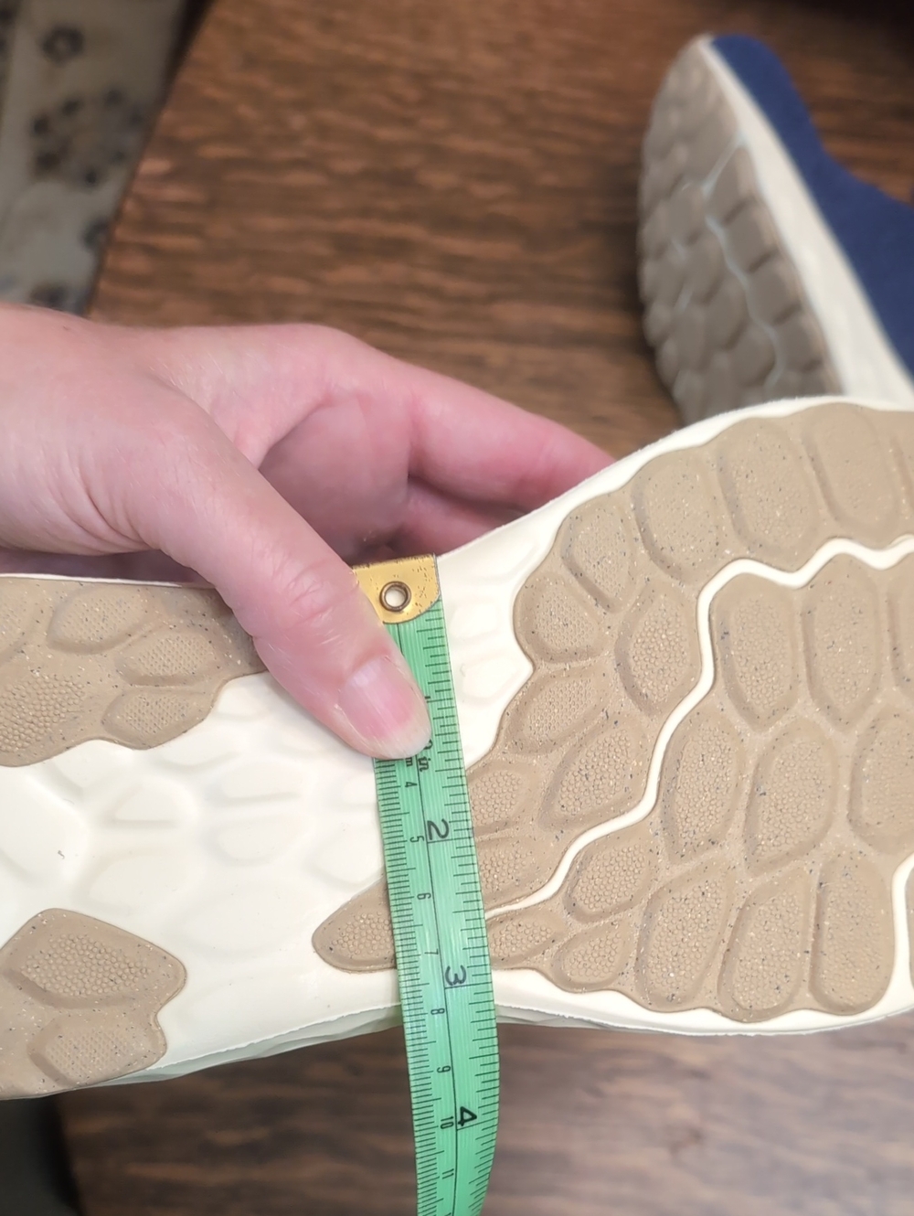 New Balance - Picture 7 of 7